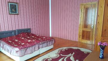 Фотографии Гостевой дом Maria Chaplins home г. Зугдиди (Грузия) №2 Фото Гостевой дом Maria Chaplins home г. Зугдиди 2