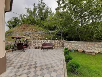 Фото номера Номер Делюкс с кроватью размера «queen-size» Гостевой дом Zugdidi, Tsaishi, г. Зугдиди 24