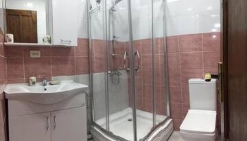 Фото номера Семейный номер Гостевой дом villa kolkhida г. Зугдиди 11